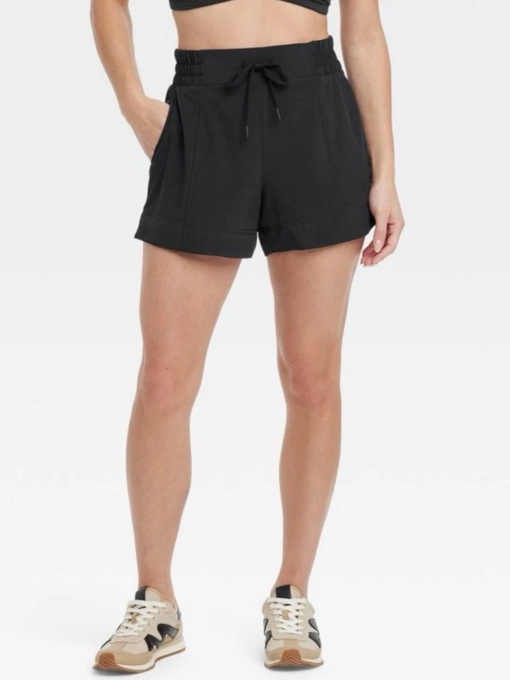 All In Motion Black Women’s Mid Rise 4” Light Weight Running Shorts Size M